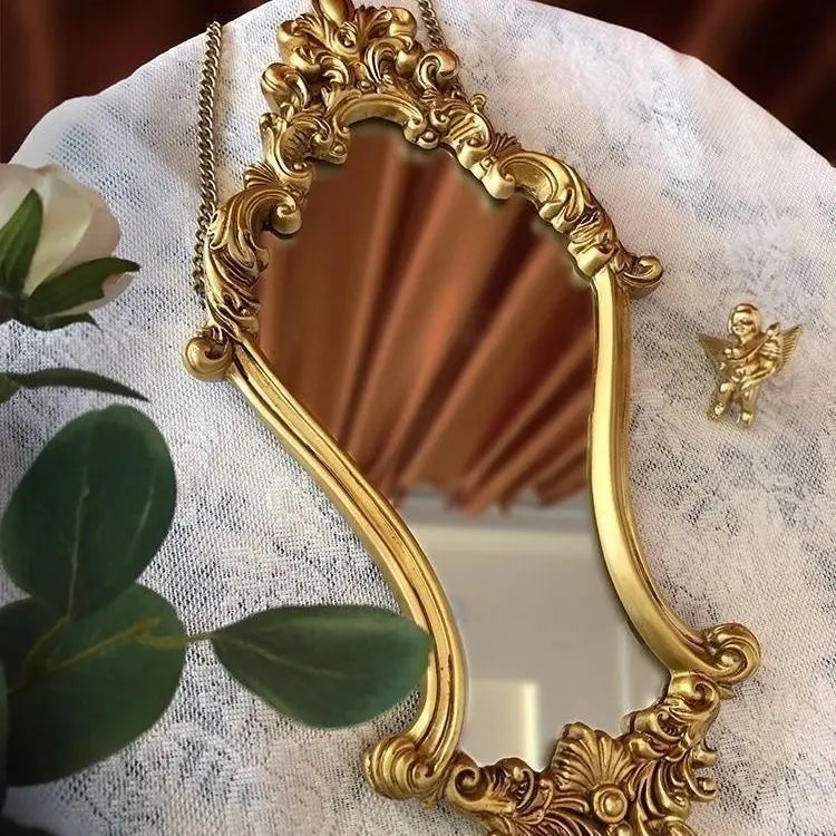Vintage Carving Wall Mirrors Home Room Decoration Makeup Mirror Living Room Bedside Decoration Ornament Home Frame Picture Gifts